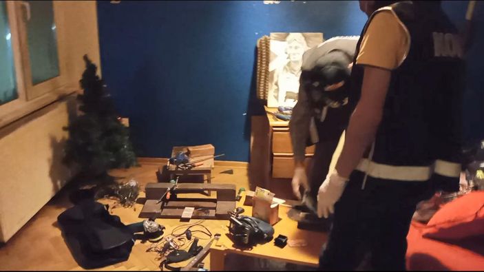 Eskişehir'de odasını silah atölyesine çeviren şahıs yakalandı