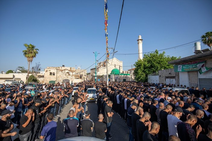 Silahlı bir İsraillinin dün şehit ettiği Filistinlinin cenazesinde olaylar çıktı