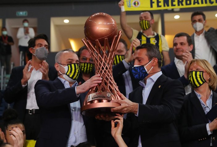 Kadınlar Basketbol Ligi'nde şampiyon Fenerbahçe