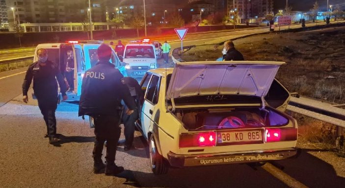 Kayseri'de ehliyetsiz sürücüye 7 bin TL ceza