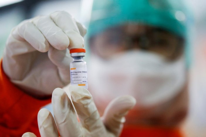 Sinovac: Türkiye'ye koronavirüs aşısı üretme lisansı verdik