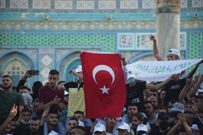 Mescid-i Aksa'da Ramazan Bayramı namazı kılındı
