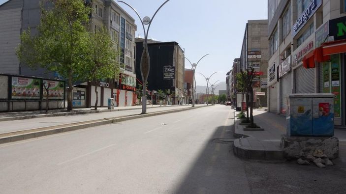 i Van sokaklarında sessizlik hakim