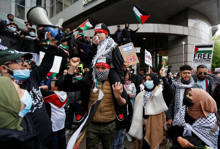 Londra'da Filistin'e destek eylemi