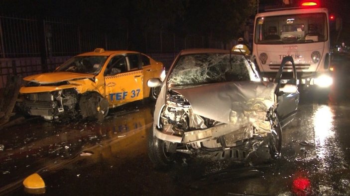 Şişli’de korkunç kaza: 1’i ağır 5 kişi yaralı