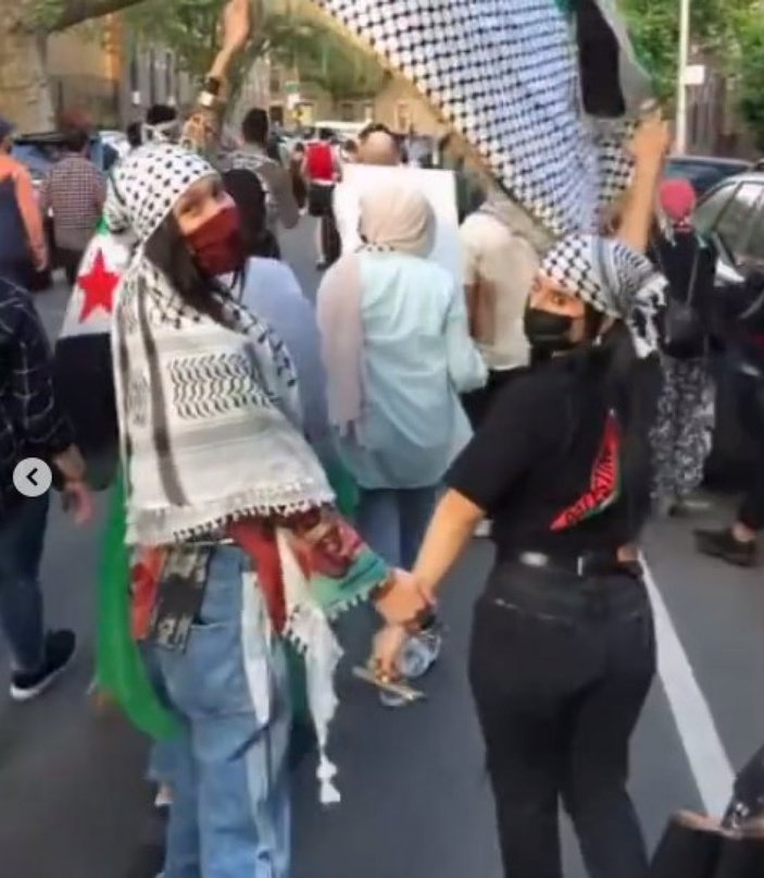 Bella Hadid, Filistin için sokağa indi