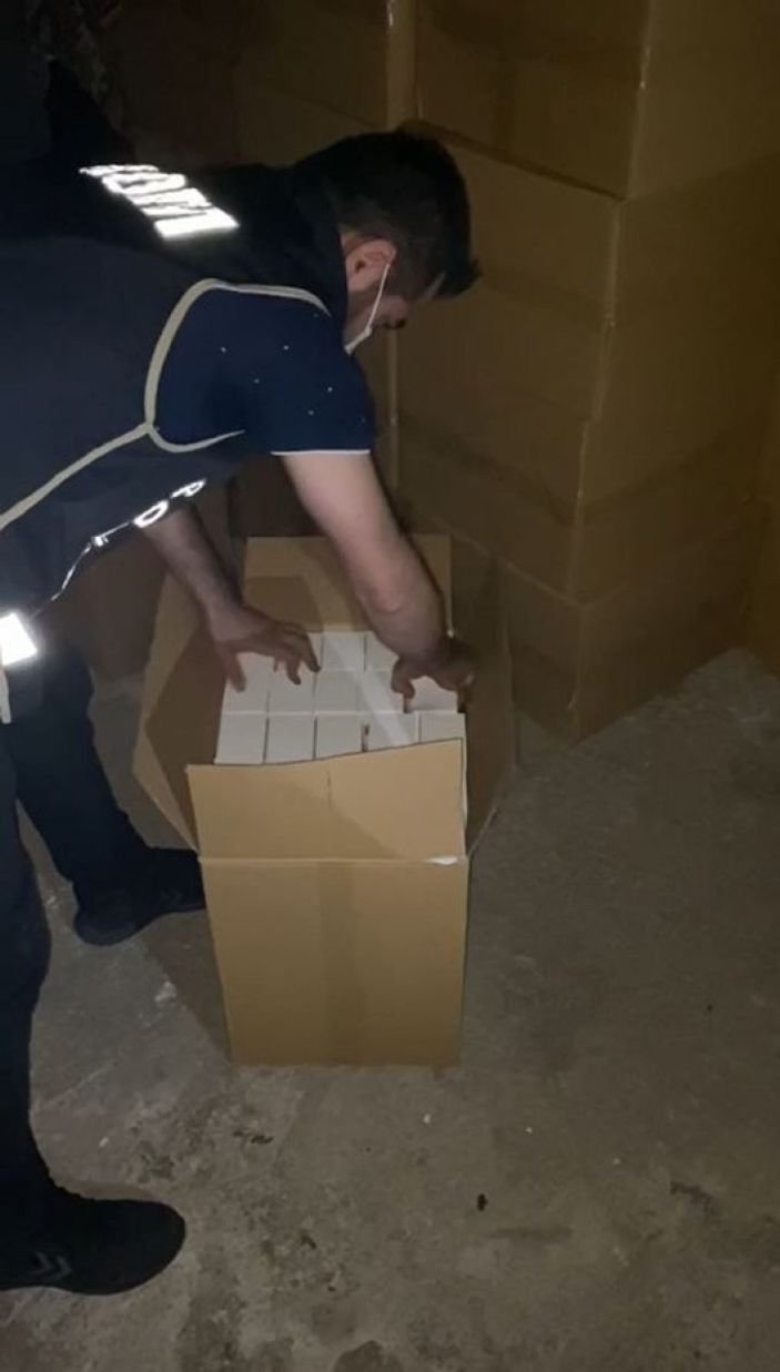 i Gaziantep’te 470 bin adet kaçak makaron ele geçirildi