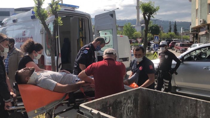 i Bursa'da köprü üzerindeki inşaat çöktü: 3 yaralı