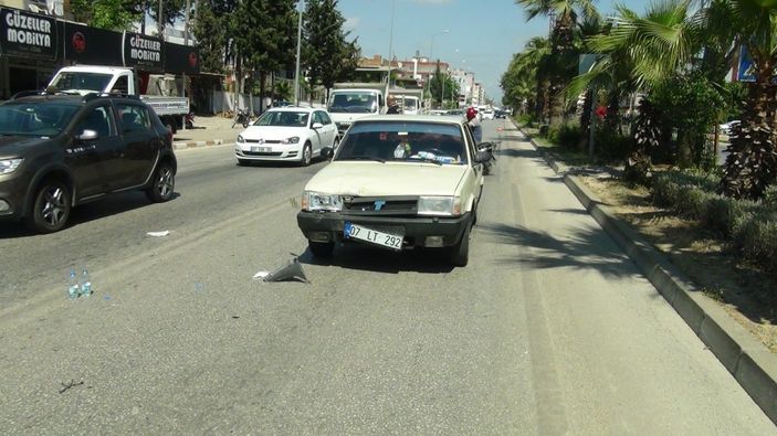 Antalya'da dedeyle torunun yaralandığı kaza