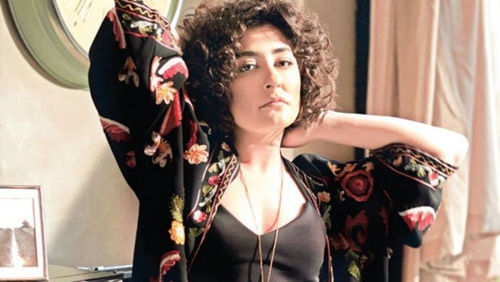 Melek Mosso kimdir? Şarkılar Bizi Söyler konuğu Melek Mosso'nun gerçek adı ve hayatı..