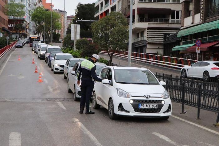 i Samsun'da tam kapanma döneminde 4,3 milyon lira ceza kesildi
