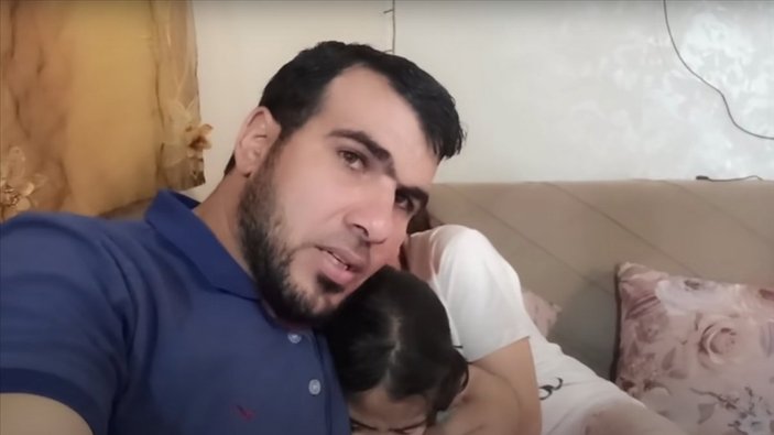 Gazze'de çocukları korkmasın diye çaba gösteren baba hava saldırısında hayatını kaybetti