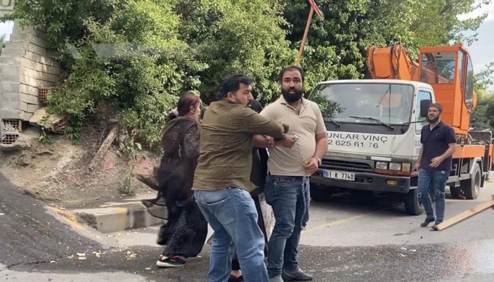 Meydan muharebesi değil, kız kaçırma kavgası: Beyoğlu sokakları karıştı