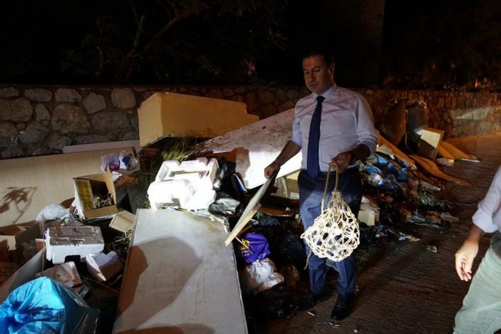 Bodrum Belediye Başkanı isyan etti: Bu çöpler buraya atılır mı