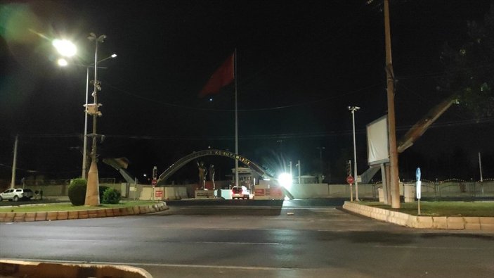 Diyarbakır'da askeri tesise saldırı