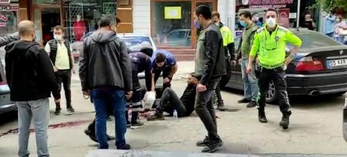 Kars'ta 'husumetliler' arasında silahlı çatışma: 2 yaralı