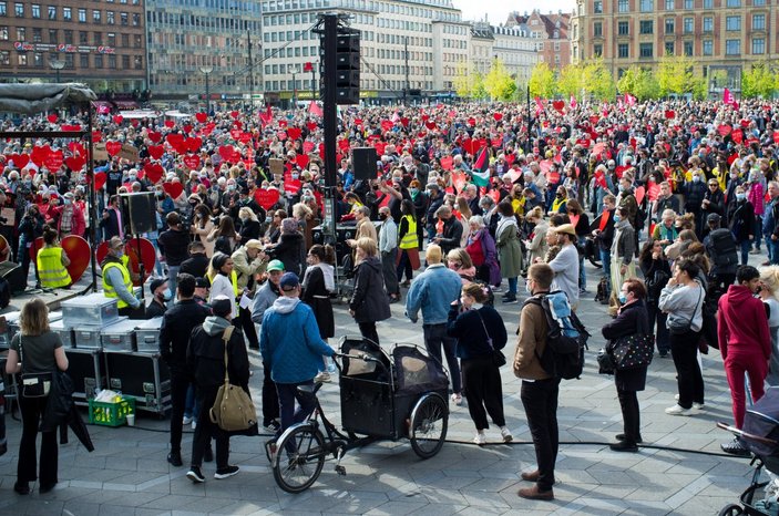 Danimarka'da mültecilerin Suriye'ye geri gönderilmesine tepki