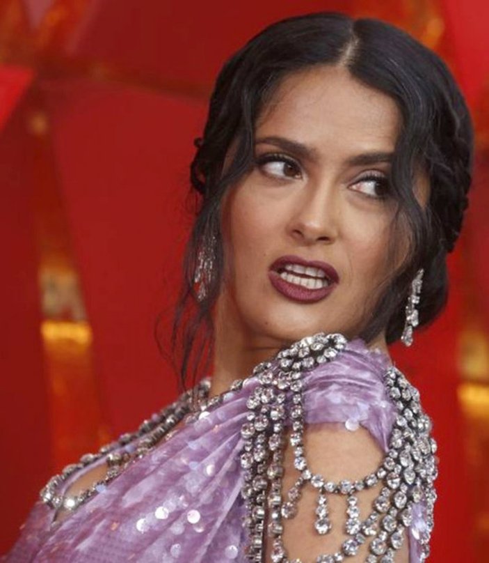 Salma Hayek: Evimde ölmek isterim