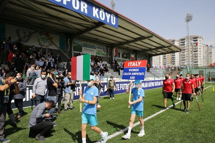 Muharrem Kasapoğlu: 2022 Ampute Futbol Dünya Şampiyonası Türkiye'de olacak