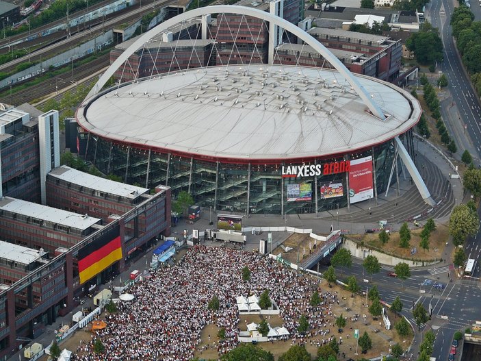 Almanya'daki Final Four öncesi, yönetim kurulu ve sporcu ailelerine vize çıkmadı