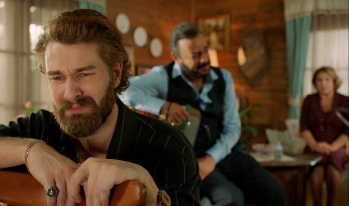 Bir Zamanlar Çukurova Müjgan öldü mü? Müjgan'ın uçağı düştü..