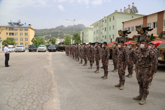 Tunceli'de PÖH timleri dualarla Suriye'ye uğurlandı