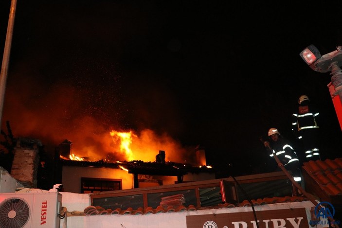 Amasya'da otel olarak kullanılan tarihi konakta yangın çıktı
