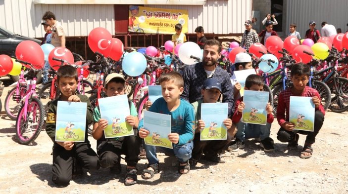 Acıbadem Okulları'ndan Bir Bisikletle Mutluluğa Kapı Açıyoruz kampanyası