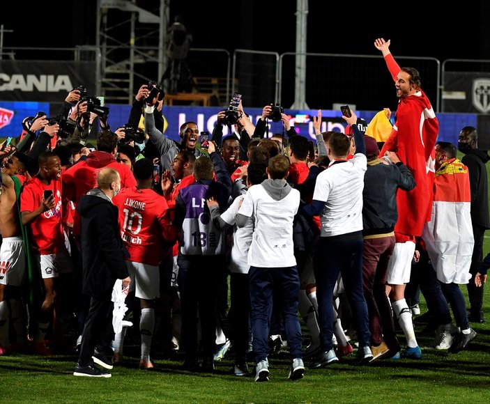 Lille, Fransa Ligue 1’de şampiyon oldu