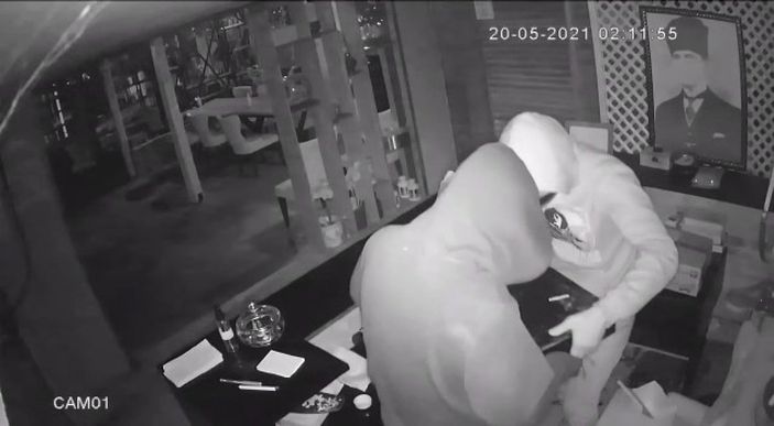 Samsun’da silahlı kavganın ardından, bir iş yerinin kasası çalındı