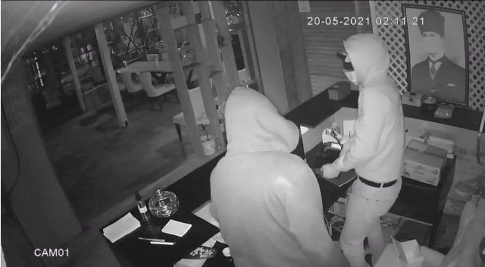 Samsun’da silahlı kavganın ardından, bir iş yerinin kasası çalındı