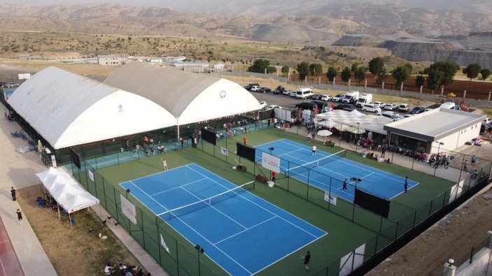 Şırnak’ta ilk tenis turnuvası yapıldı