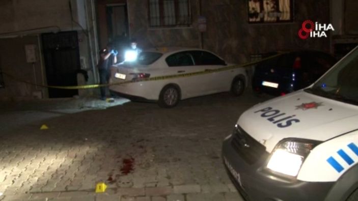 i Esenyurt'ta silahlı saldırı: 2 yaralı