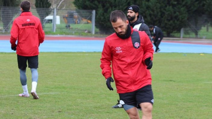 Emre Çolak Hatayspor'la anlaştı