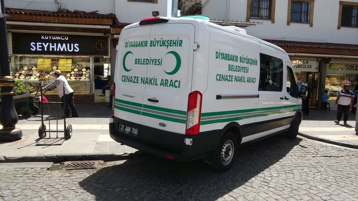 Diyarbakır’a mal paylaşımı için geldi, otel odasında ölü bulundu