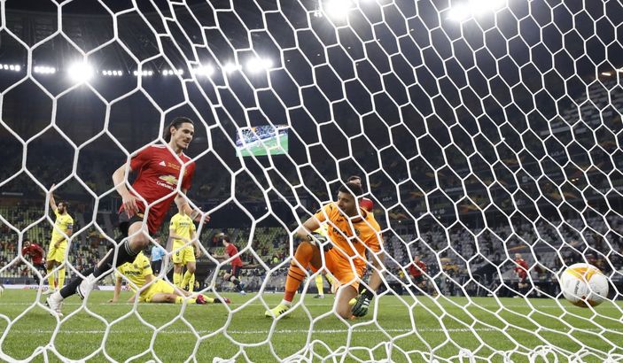 UEFA Avrupa Ligi Kupası'nın galibi Villarreal