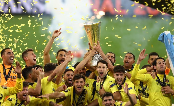 UEFA Avrupa Ligi Kupası'nın galibi Villarreal