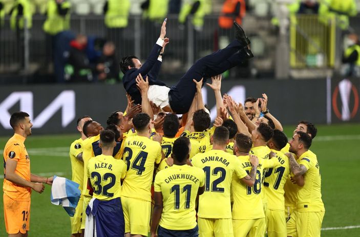UEFA Avrupa Ligi Kupası'nın galibi Villarreal