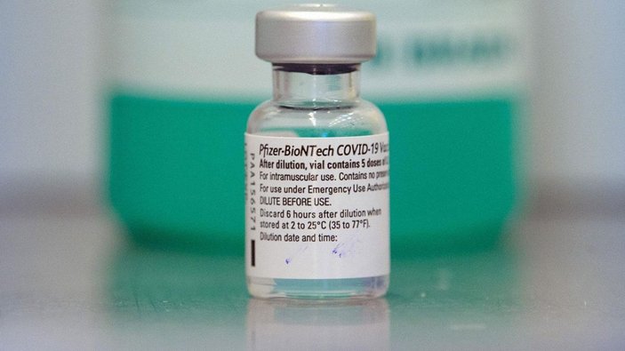 BioNTech-Pfizer'in koronavirüs aşısı 12-15 yaş grubuna uygulanabilecek