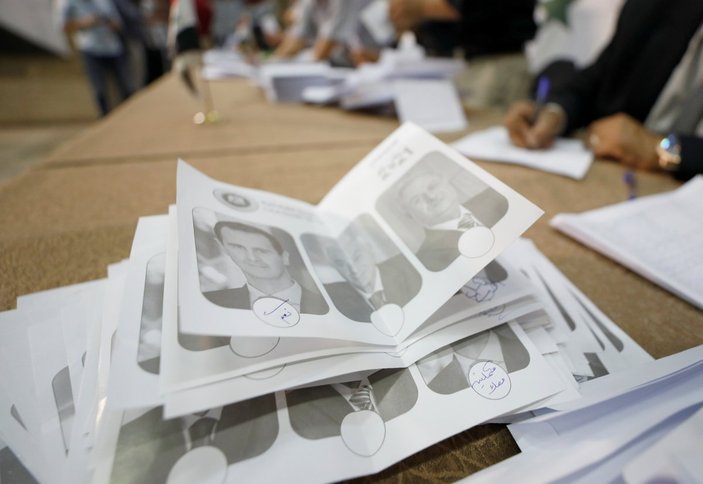 Suriye'de Esad rejimine 4 milyon fazladan oy çıktı
