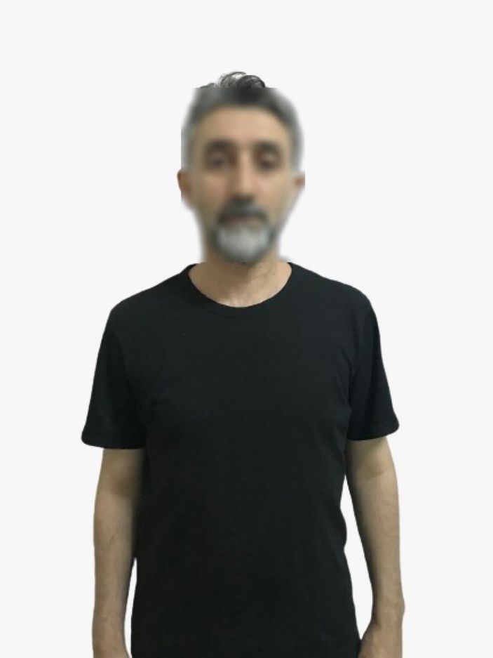 d FETÖ'nün sözde Ümraniye sorumlusu sahte kimlik ile yakalandı