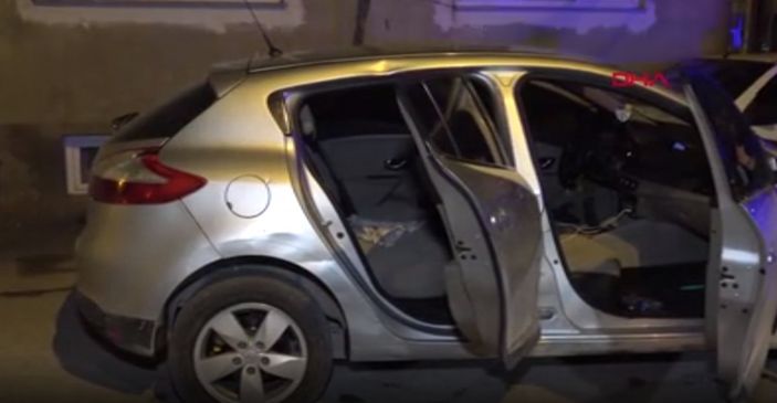 Bursa'da polisten kaçan şüpheli tuvalette yakalandı