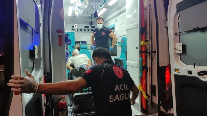 Denizli'de kumar masasında polise yakalanan tansiyon hastası fenalaştı