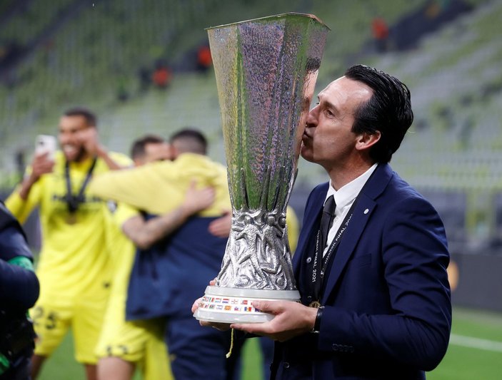 PSG'den kovulan iki teknik direktör Avrupa kupalarını domine etti