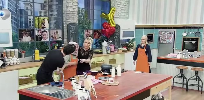 Gelinim Mutfakta Esra'ya ne oldu, sağlık durumu nasıl? Seda Sayan müdahale etti..