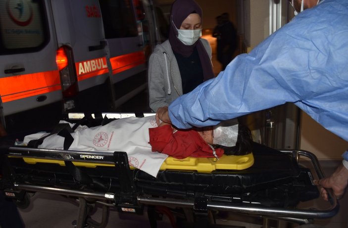 Sivas'ta kaza: 2 ölü, 1'i ağır 4 yaralı