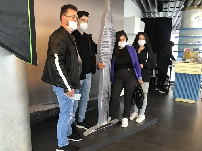 Çamlıca Kulesi ziyaretçilerini ağırlıyor