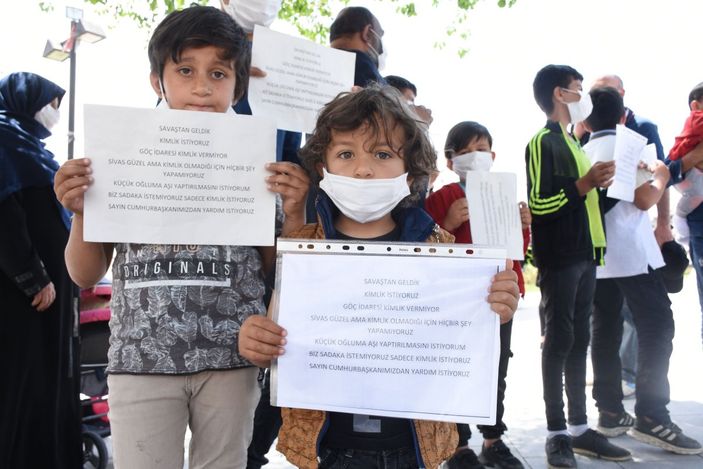 d Sivas'ta 11 çocuklu Afgan baba yardım istedi