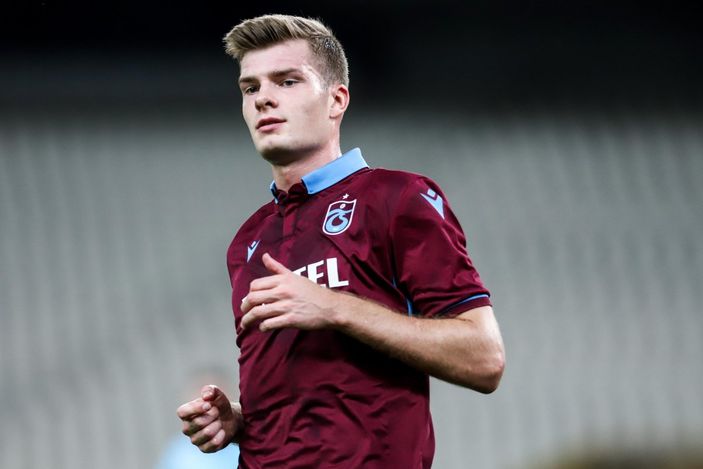 Trabzonsporlulardan Alexander Sörloth'a mesaj yağmuru