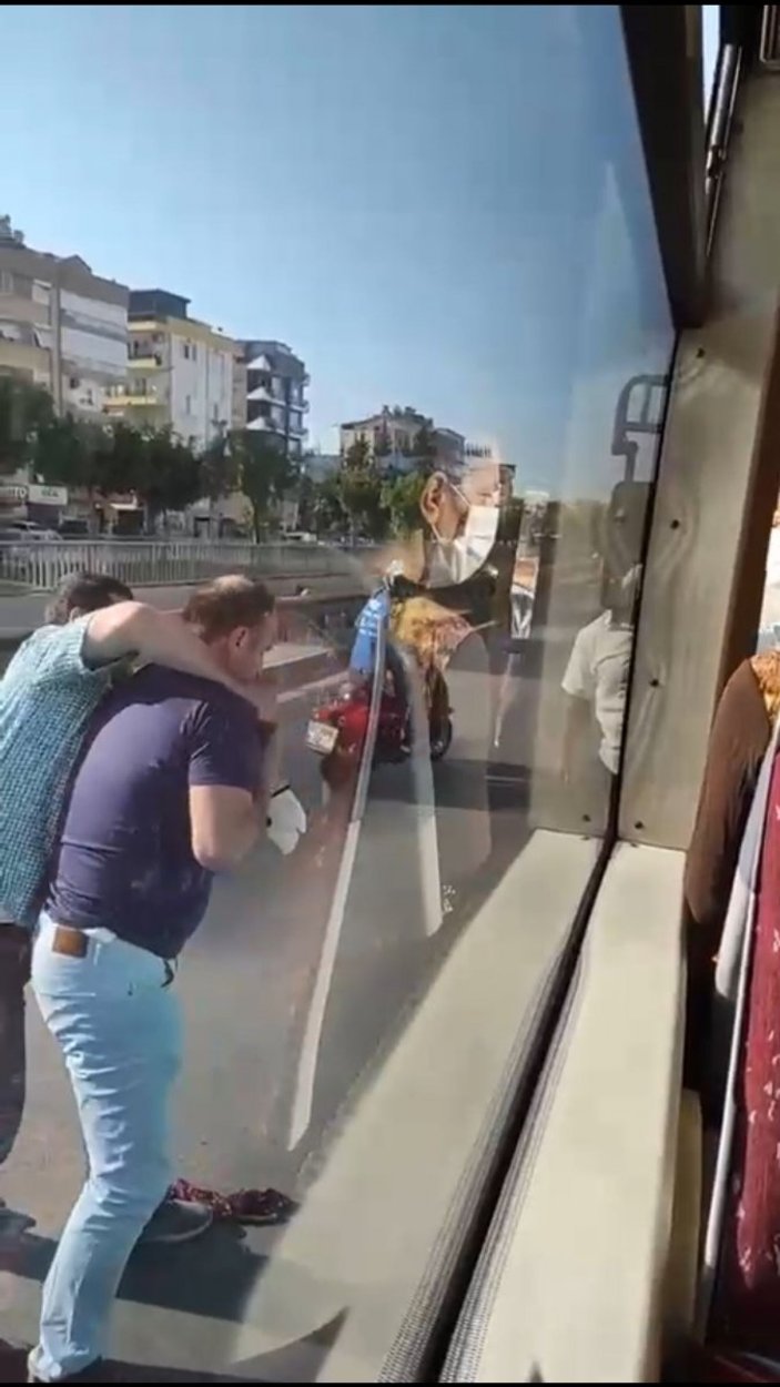 Antalya'da yolcu otobüsü şoförüne paspaslı saldırı